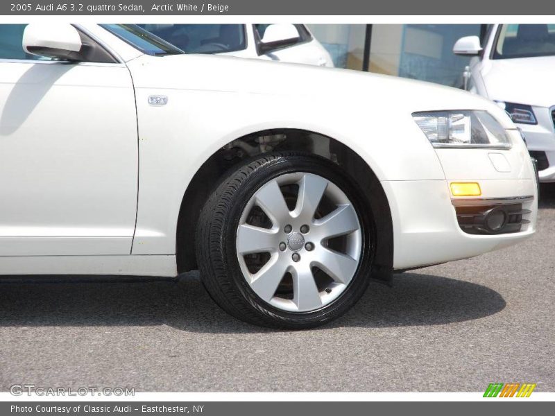 Arctic White / Beige 2005 Audi A6 3.2 quattro Sedan