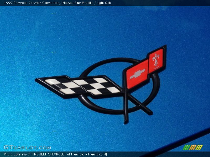Nassau Blue Metallic / Light Oak 1999 Chevrolet Corvette Convertible