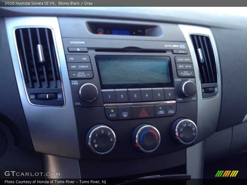 Ebony Black / Gray 2010 Hyundai Sonata SE V6