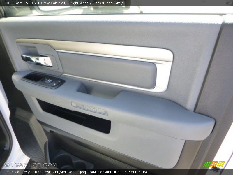 Bright White / Black/Diesel Gray 2013 Ram 1500 SLT Crew Cab 4x4