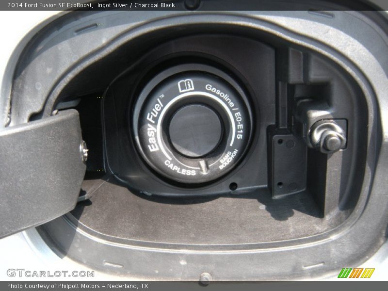Ingot Silver / Charcoal Black 2014 Ford Fusion SE EcoBoost