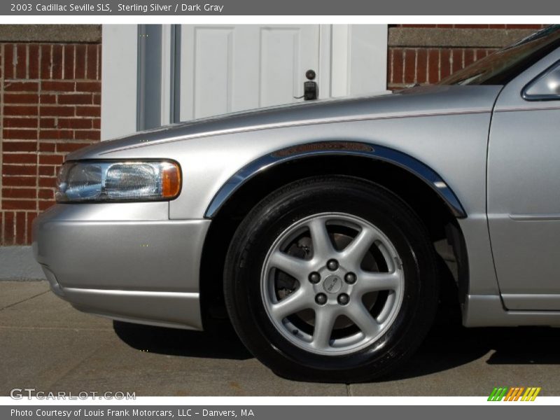 Sterling Silver / Dark Gray 2003 Cadillac Seville SLS