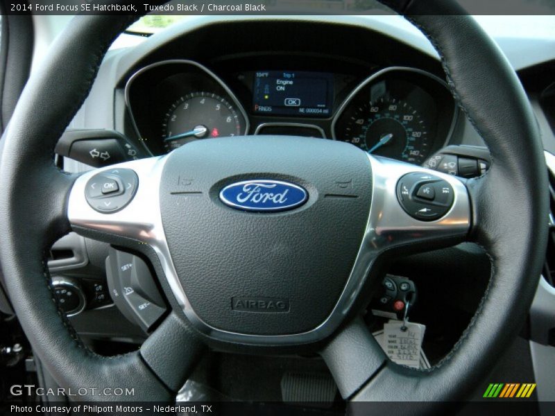 Tuxedo Black / Charcoal Black 2014 Ford Focus SE Hatchback