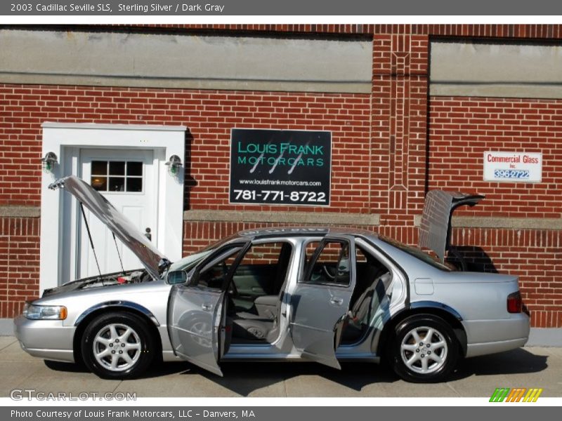Sterling Silver / Dark Gray 2003 Cadillac Seville SLS