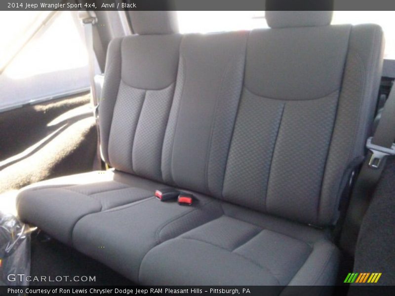 Anvil / Black 2014 Jeep Wrangler Sport 4x4