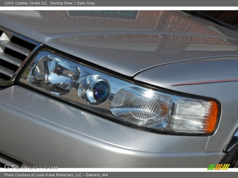 Sterling Silver / Dark Gray 2003 Cadillac Seville SLS