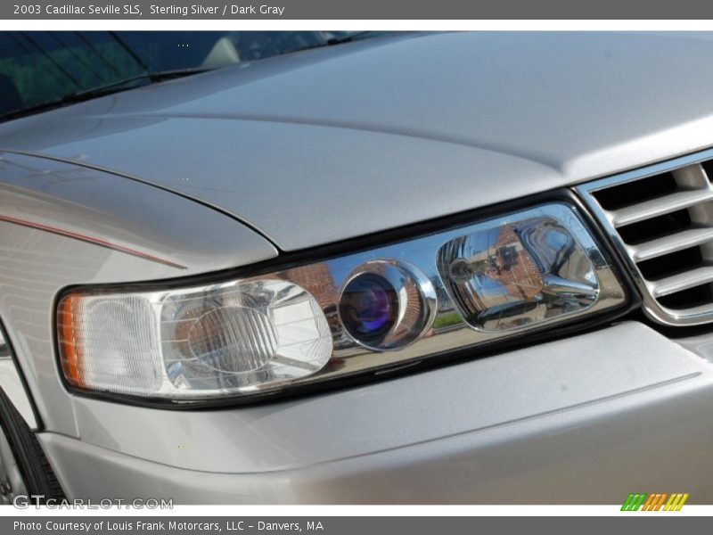 Sterling Silver / Dark Gray 2003 Cadillac Seville SLS