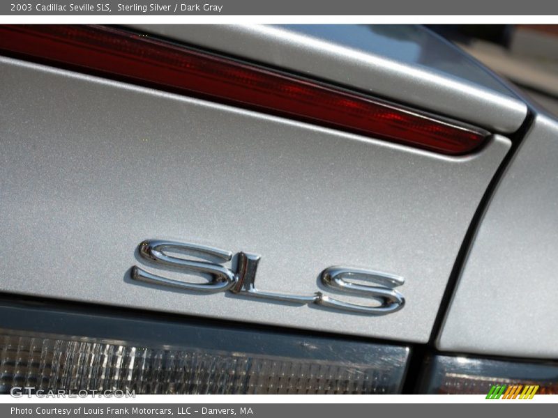 Sterling Silver / Dark Gray 2003 Cadillac Seville SLS