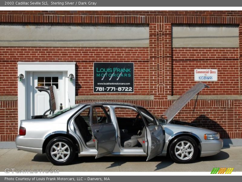 Sterling Silver / Dark Gray 2003 Cadillac Seville SLS