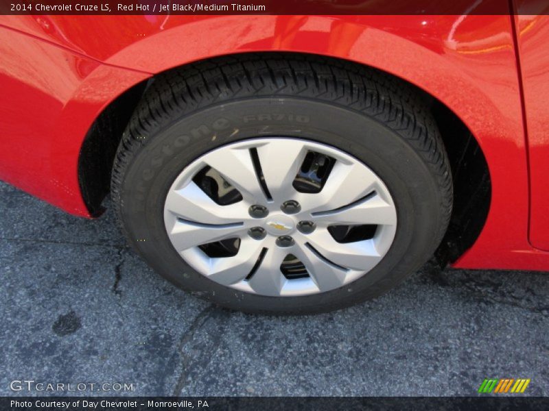 Red Hot / Jet Black/Medium Titanium 2014 Chevrolet Cruze LS