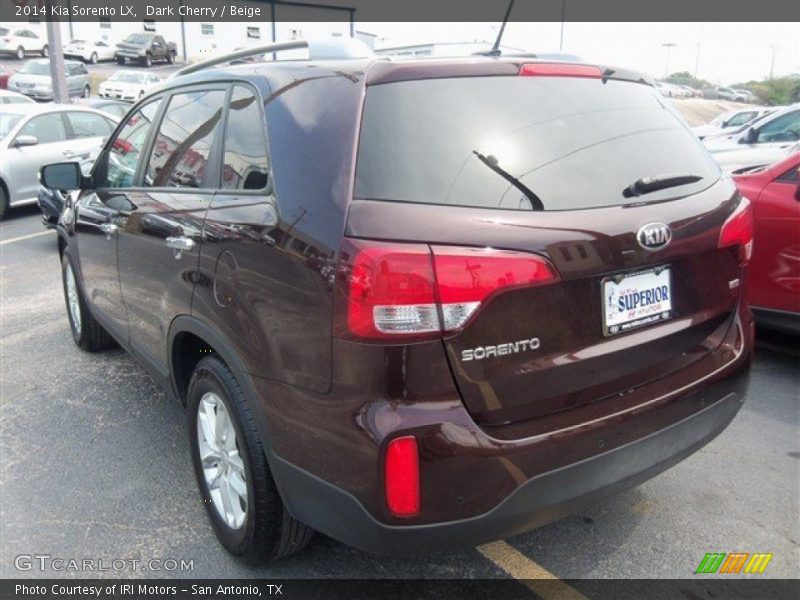 Dark Cherry / Beige 2014 Kia Sorento LX
