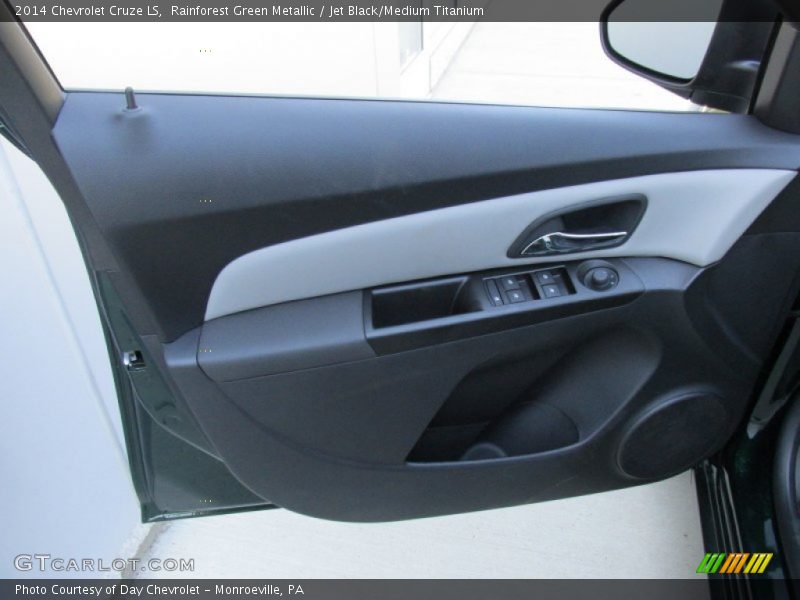 Rainforest Green Metallic / Jet Black/Medium Titanium 2014 Chevrolet Cruze LS