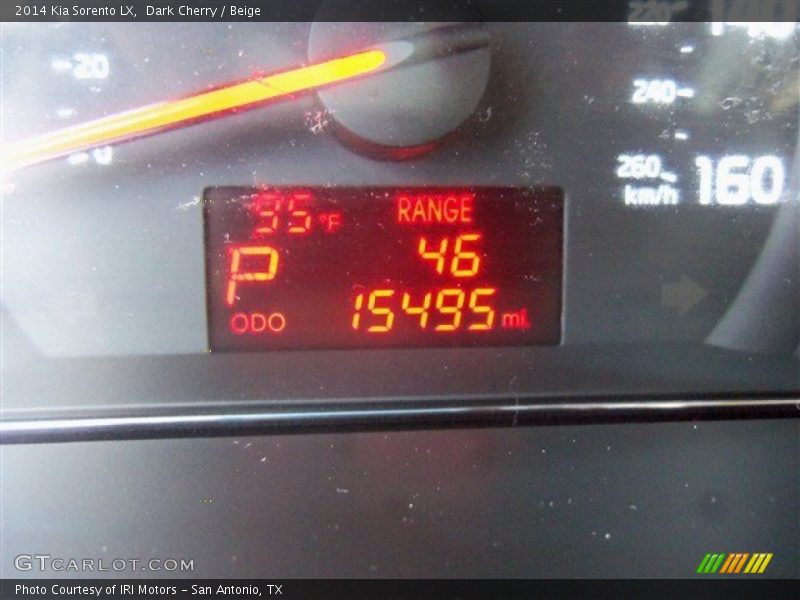 Dark Cherry / Beige 2014 Kia Sorento LX