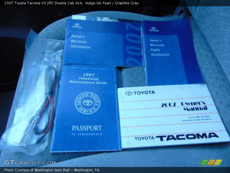 Indigo Ink Pearl / Graphite Gray 2007 Toyota Tacoma V6 SR5 Double Cab 4x4