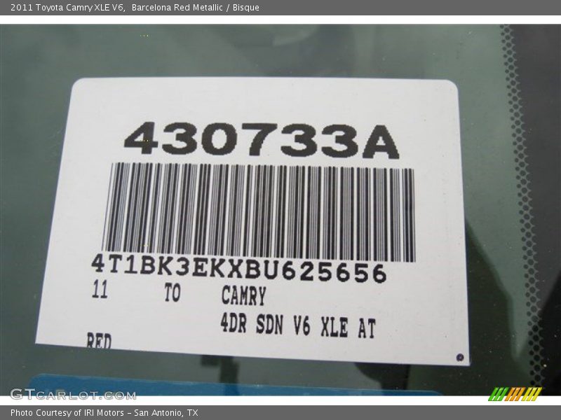 Barcelona Red Metallic / Bisque 2011 Toyota Camry XLE V6