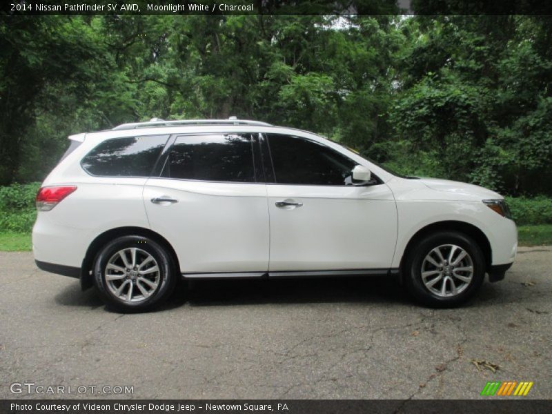 Moonlight White / Charcoal 2014 Nissan Pathfinder SV AWD