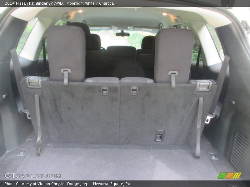 Moonlight White / Charcoal 2014 Nissan Pathfinder SV AWD