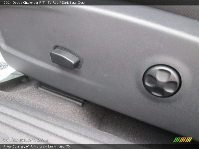 TorRed / Dark Slate Gray 2014 Dodge Challenger R/T