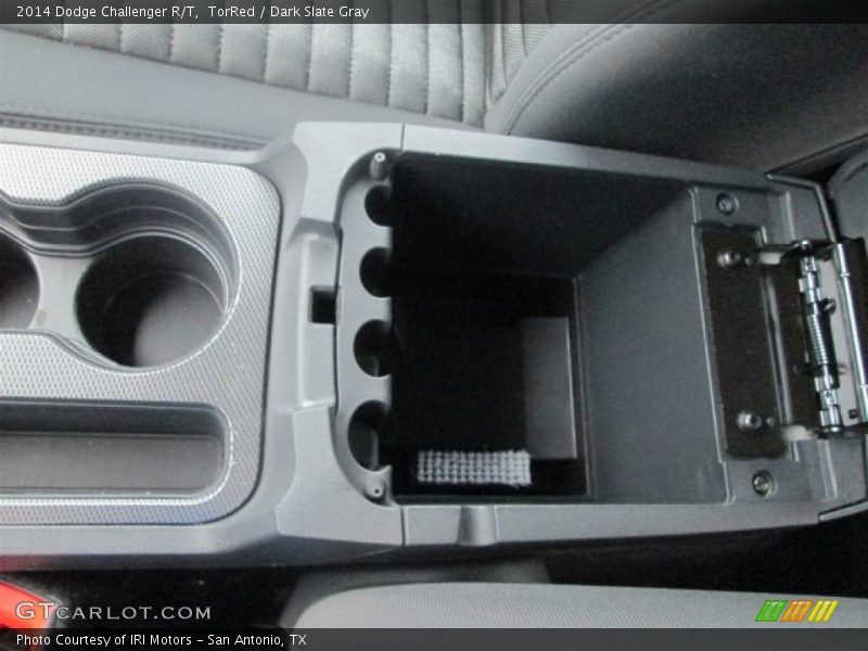 TorRed / Dark Slate Gray 2014 Dodge Challenger R/T