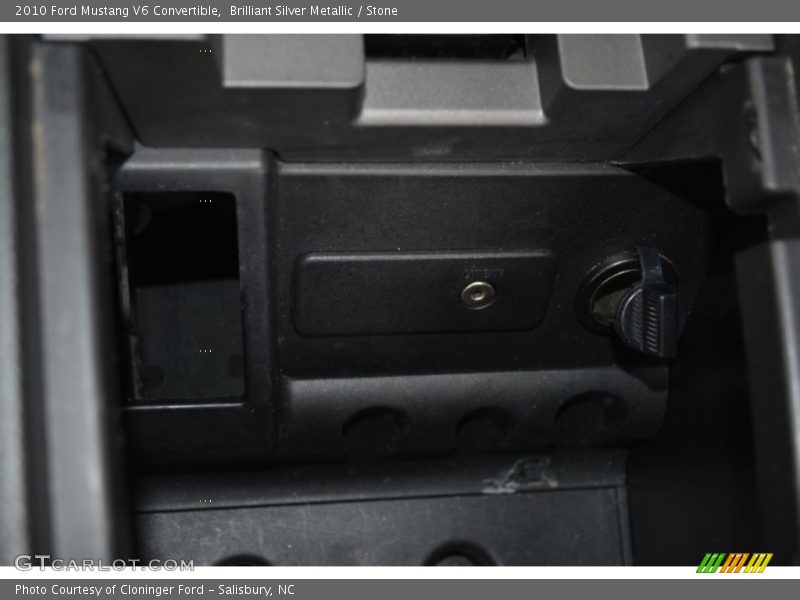 Brilliant Silver Metallic / Stone 2010 Ford Mustang V6 Convertible