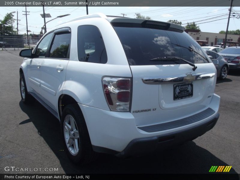 Summit White / Light Cashmere 2005 Chevrolet Equinox LT AWD