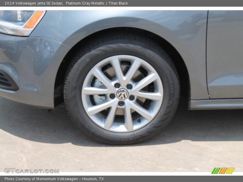 Platinum Gray Metallic / Titan Black 2014 Volkswagen Jetta SE Sedan