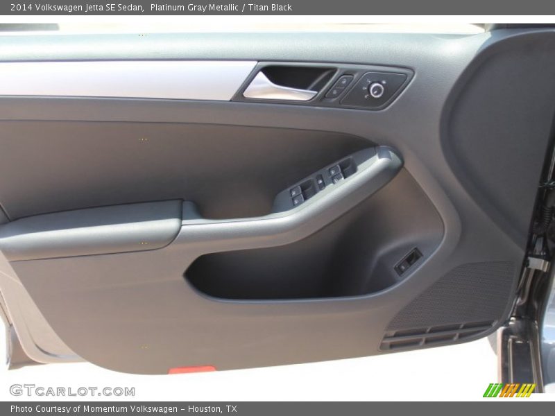 Platinum Gray Metallic / Titan Black 2014 Volkswagen Jetta SE Sedan