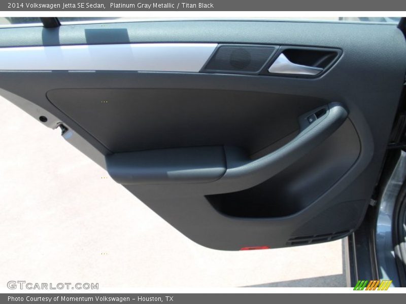 Platinum Gray Metallic / Titan Black 2014 Volkswagen Jetta SE Sedan