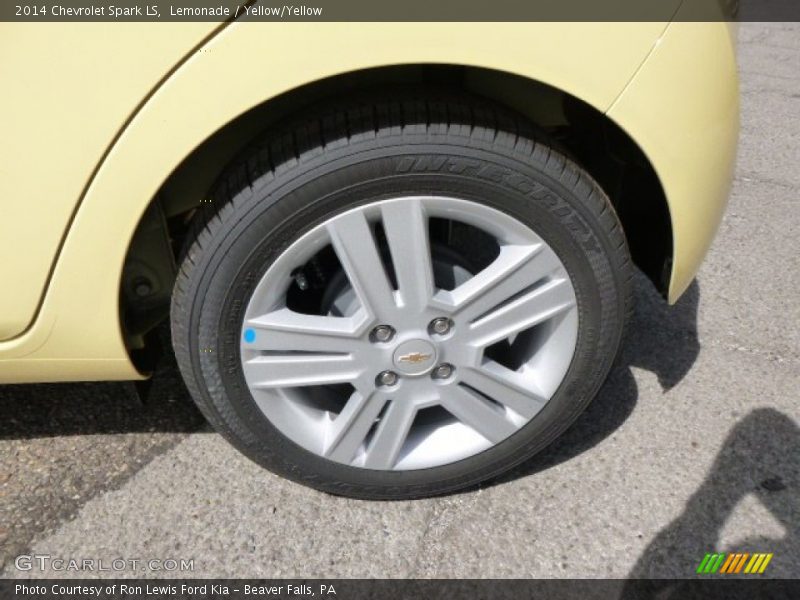 Lemonade / Yellow/Yellow 2014 Chevrolet Spark LS