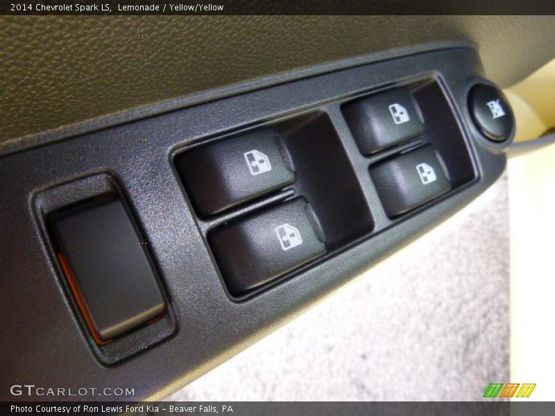 Lemonade / Yellow/Yellow 2014 Chevrolet Spark LS