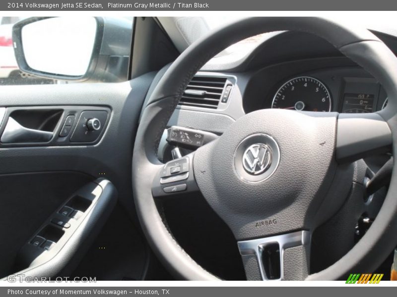 Platinum Gray Metallic / Titan Black 2014 Volkswagen Jetta SE Sedan