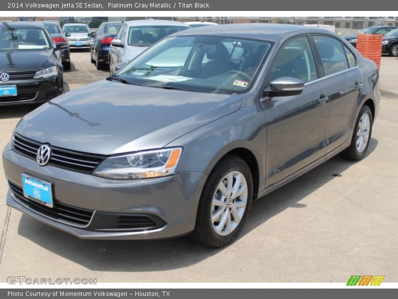 Platinum Gray Metallic / Titan Black 2014 Volkswagen Jetta SE Sedan