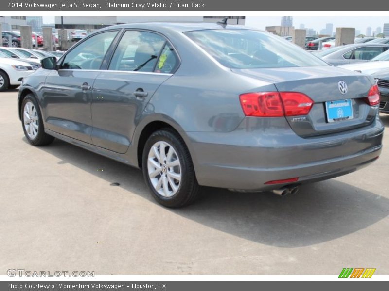 Platinum Gray Metallic / Titan Black 2014 Volkswagen Jetta SE Sedan