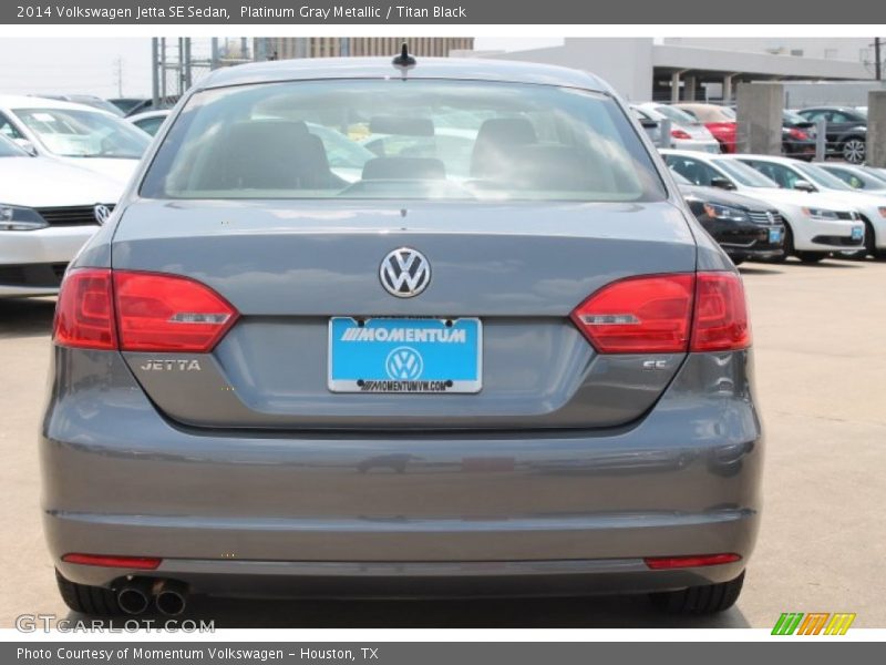 Platinum Gray Metallic / Titan Black 2014 Volkswagen Jetta SE Sedan