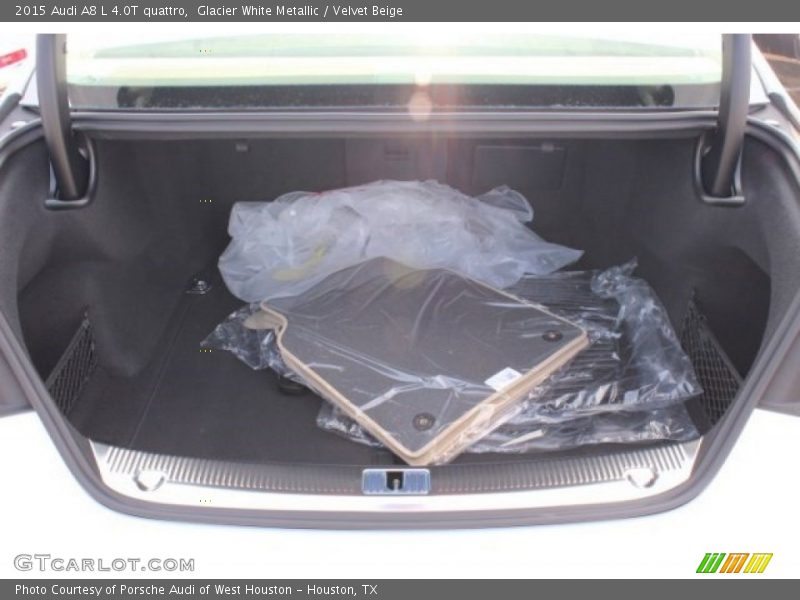  2015 A8 L 4.0T quattro Trunk