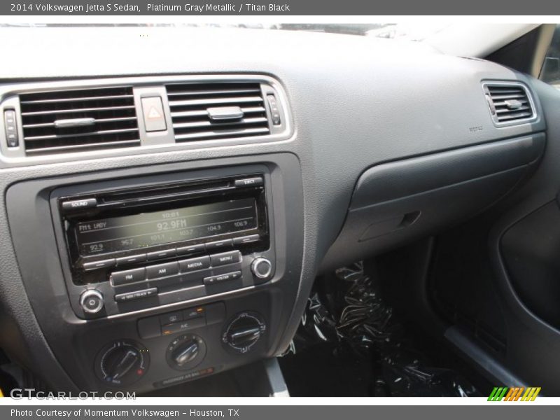 Platinum Gray Metallic / Titan Black 2014 Volkswagen Jetta S Sedan