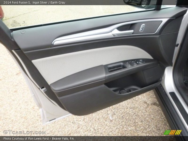 Ingot Silver / Earth Gray 2014 Ford Fusion S