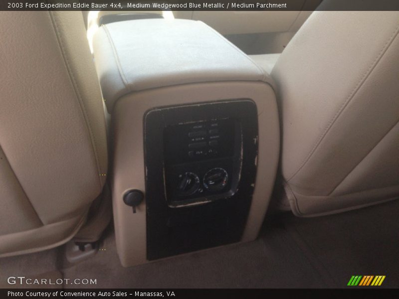 Medium Wedgewood Blue Metallic / Medium Parchment 2003 Ford Expedition Eddie Bauer 4x4