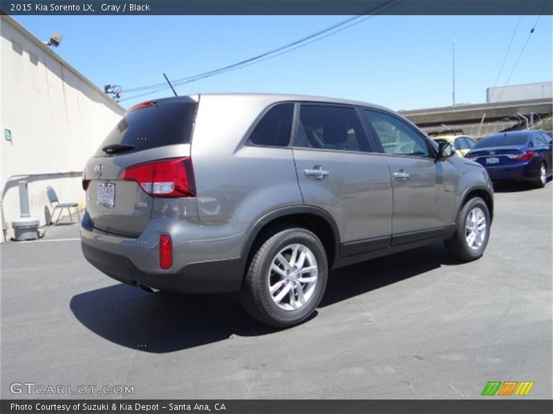 Gray / Black 2015 Kia Sorento LX