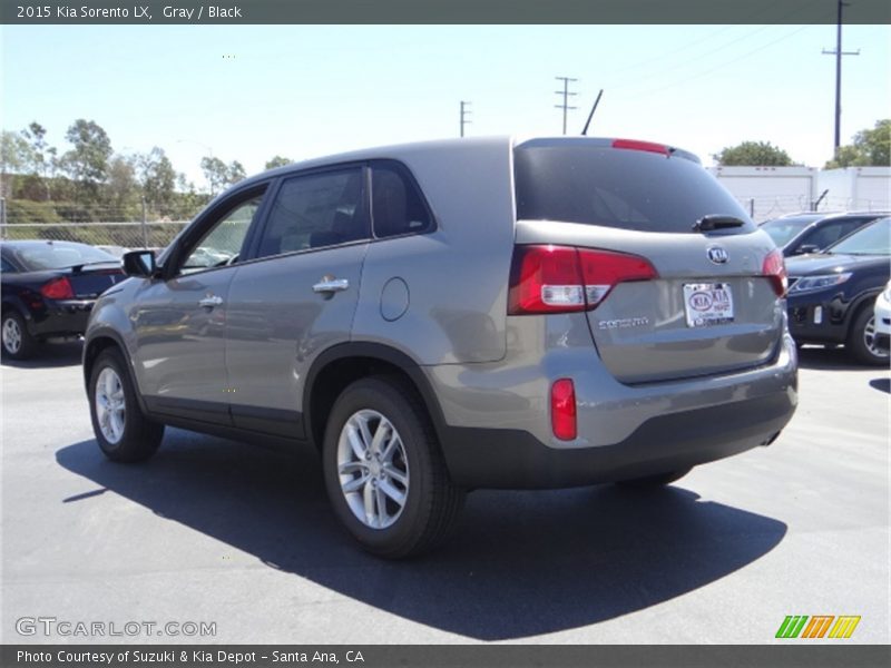 Gray / Black 2015 Kia Sorento LX