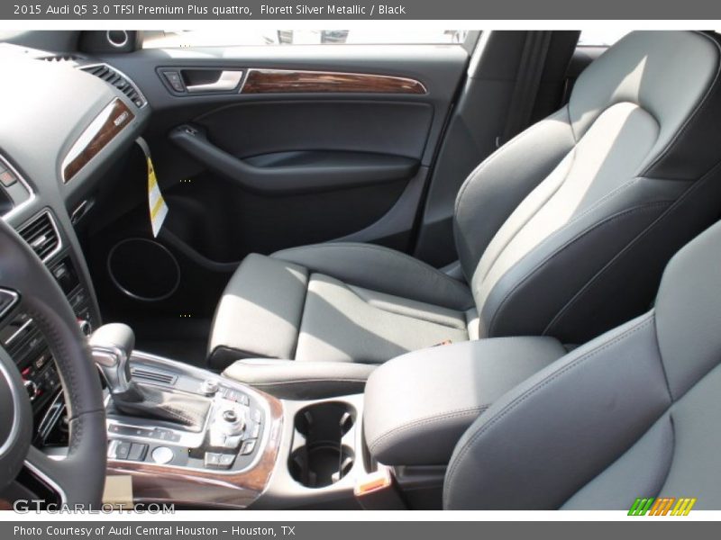 Florett Silver Metallic / Black 2015 Audi Q5 3.0 TFSI Premium Plus quattro