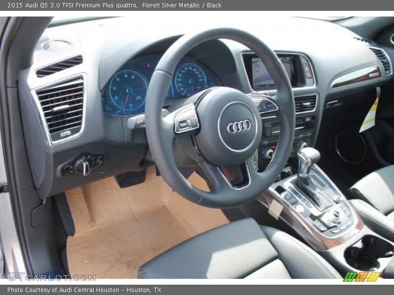 Florett Silver Metallic / Black 2015 Audi Q5 3.0 TFSI Premium Plus quattro