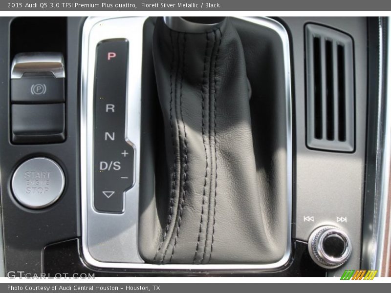 Florett Silver Metallic / Black 2015 Audi Q5 3.0 TFSI Premium Plus quattro
