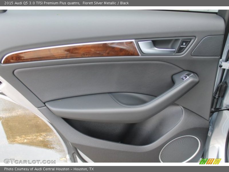 Florett Silver Metallic / Black 2015 Audi Q5 3.0 TFSI Premium Plus quattro