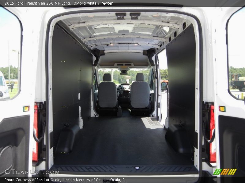  2015 Transit Van 250 MR Long Trunk