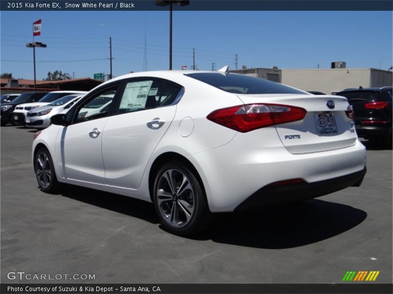 Snow White Pearl / Black 2015 Kia Forte EX