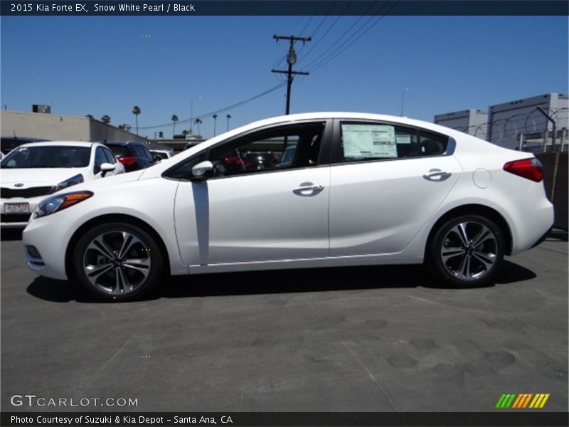 Snow White Pearl / Black 2015 Kia Forte EX