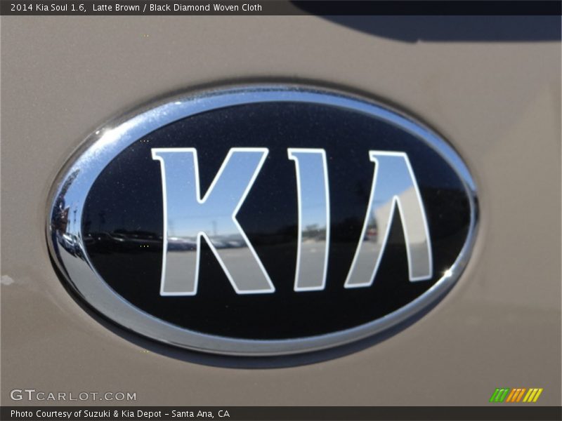 Latte Brown / Black Diamond Woven Cloth 2014 Kia Soul 1.6