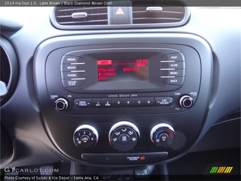 Latte Brown / Black Diamond Woven Cloth 2014 Kia Soul 1.6