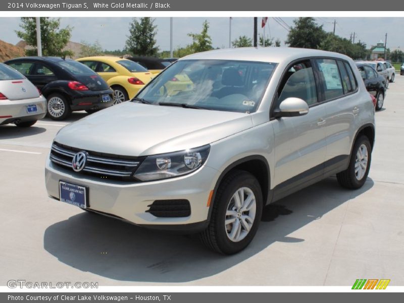 White Gold Metallic / Black 2014 Volkswagen Tiguan S
